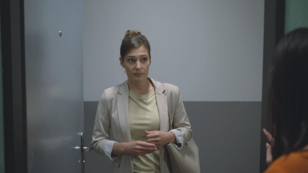 Medzi Borisa a Lenku sa zamotala Simona: Teraz prišla priamo k nej domov