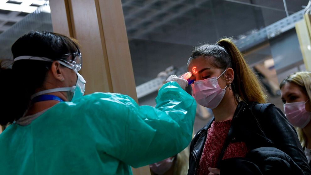 Nezmysly o koronavíruse zamorujú internet