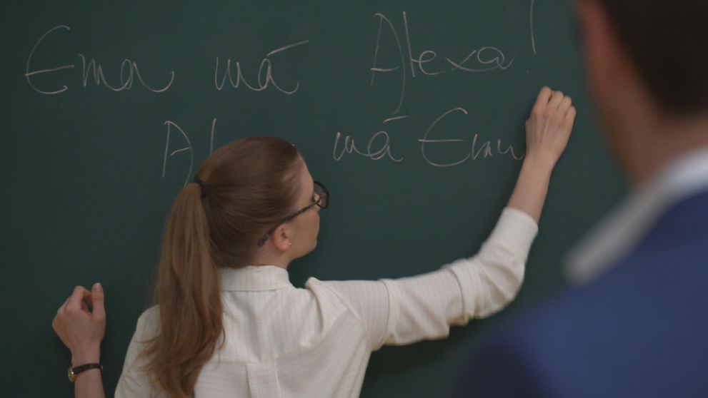 Rozhodnutá Ema aj citmi prevalcovaný Tomáš. Najkrajšie scény v Oteckoch