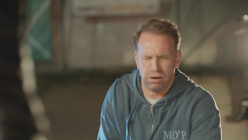 Dostal nakladačku. Napadol ho aj vlastný študent?