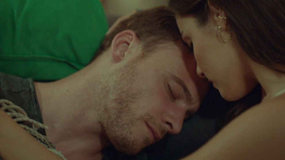 Láska na prenájom: 33. a 34. epizóda