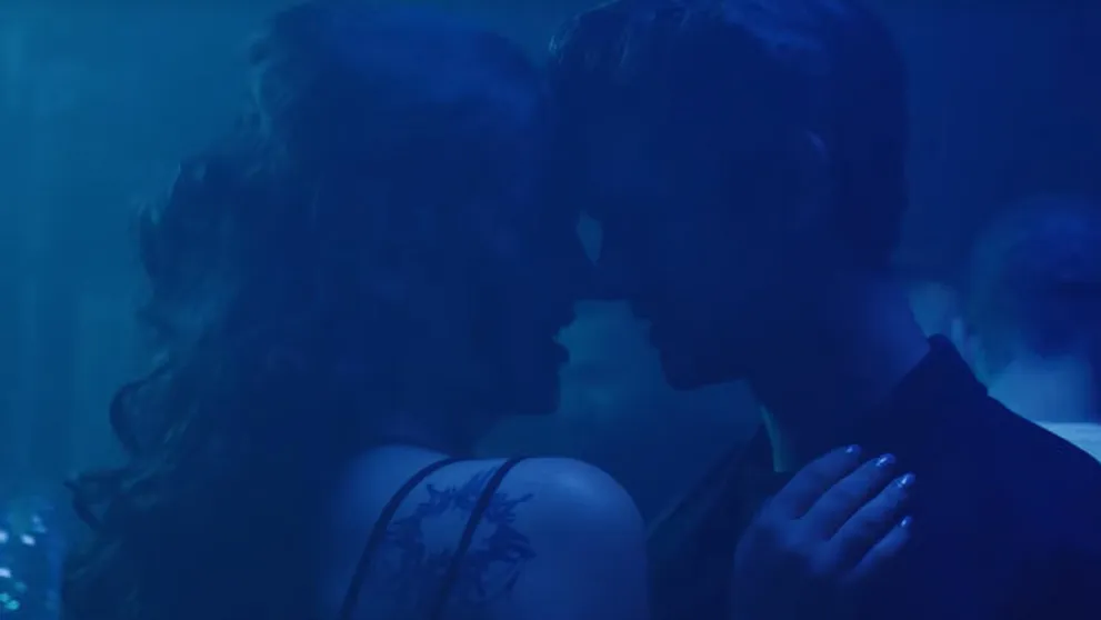 Celeste Buckingham venuje novinku Immature konkrétnemu mužovi. Kto by mal dospieť?