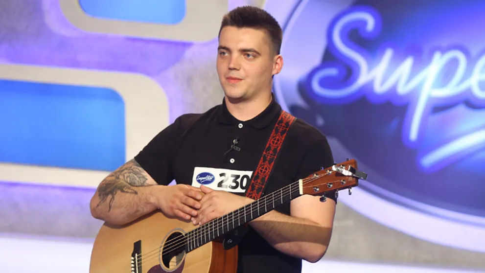SuperStar: Nádejnému spevákovi najprv zomrel otec, potom mu ochorela mama