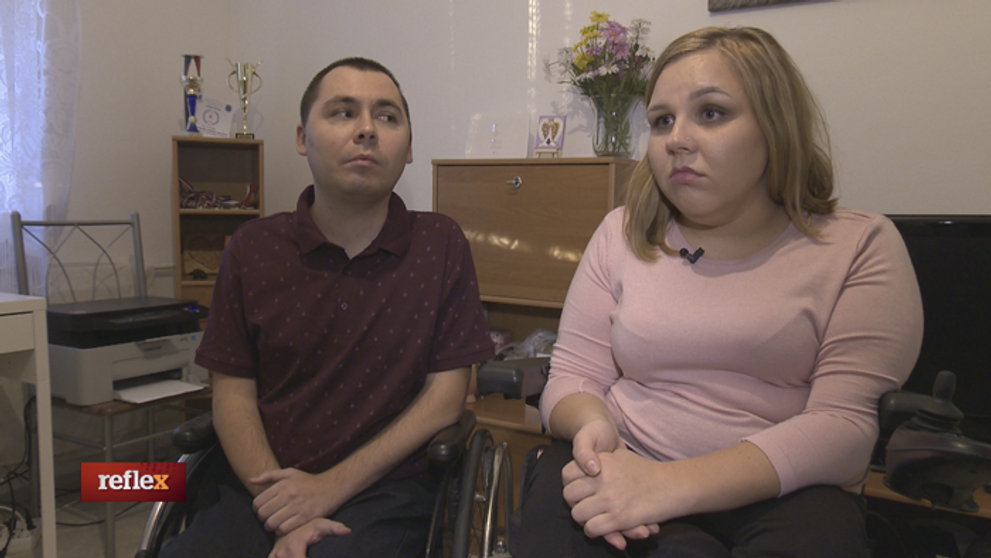 Mladý pár prišiel o byt i o peniaze