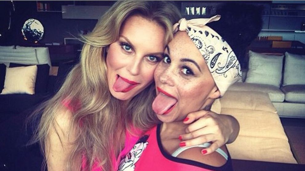 Čo majú spoločné speváčka Tina a modelka Simona Krainová?