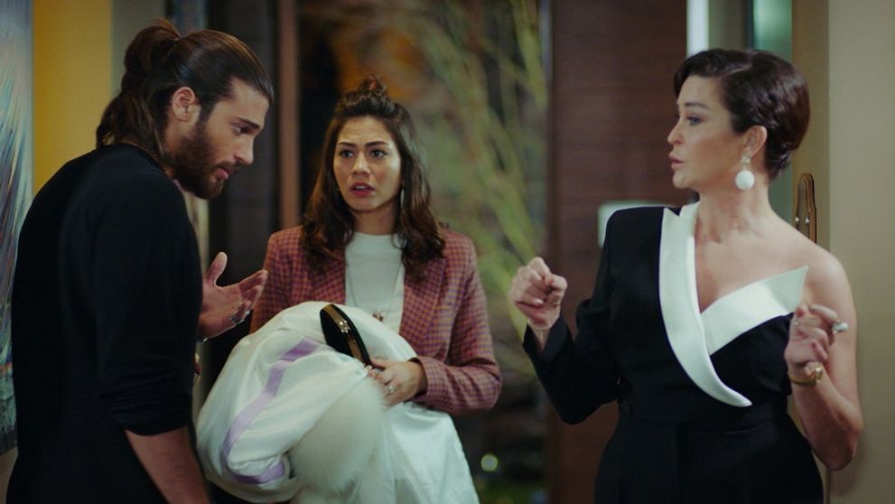 S hlavou v oblakoch: 83. a 84. epizóda