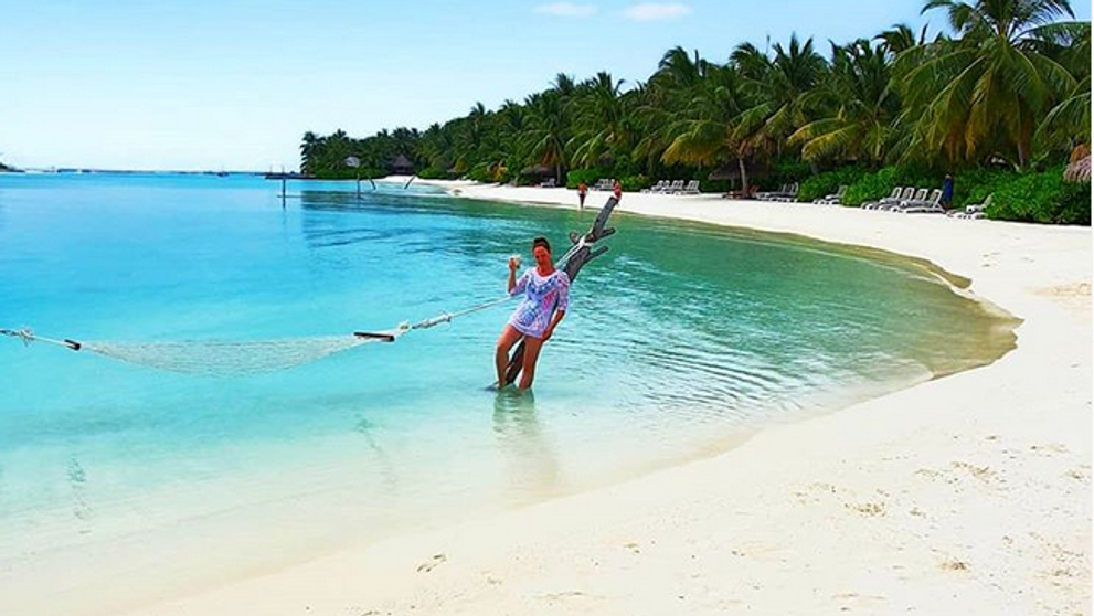 Adriana Poláková v exotike: Rafinovaná fotka v bikinách!