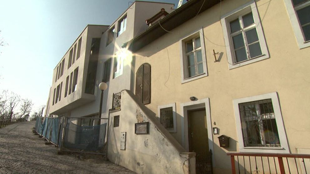 Stavba pod hradom: Kto to povolil?