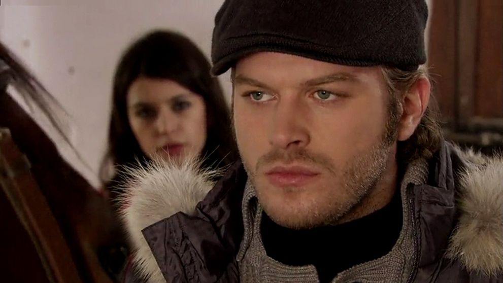 Zakázaná láska: 31. a 32. epizóda