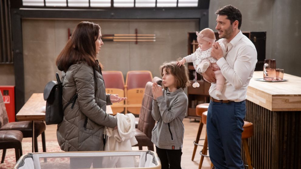 Definitívny koniec sukničkára? Alex prekvapí Simču odvážnym návrhom