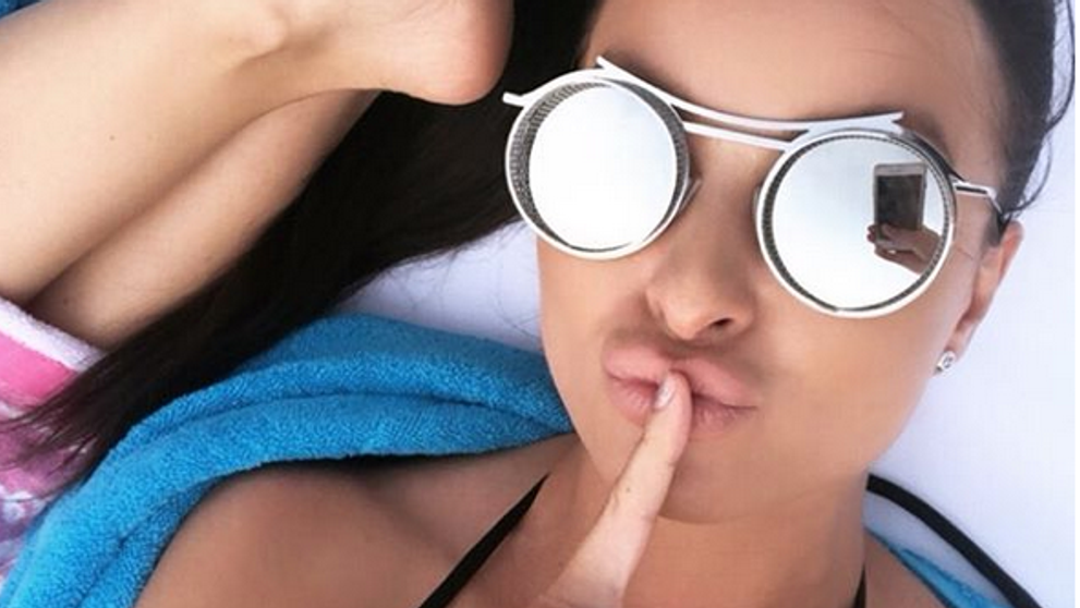 Tak už je to jasné: TWiiNSka sa vyjadrila k otcovi dieťaťa