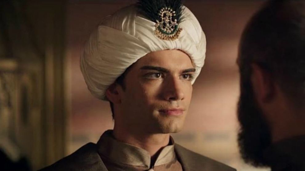 Mehmet zo Sultána: Dospel a je ešte viac sexy!