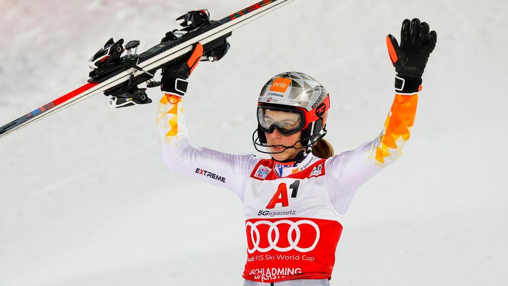 Vlhová získala malý krištáľový glóbus. V Schladmingu ju zdolala iba Shiffrinová