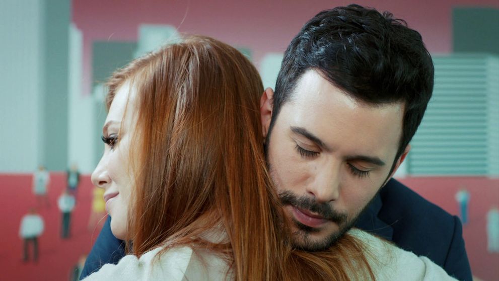 Ömer len vďaka Defne dokáže urobiť, čo musí