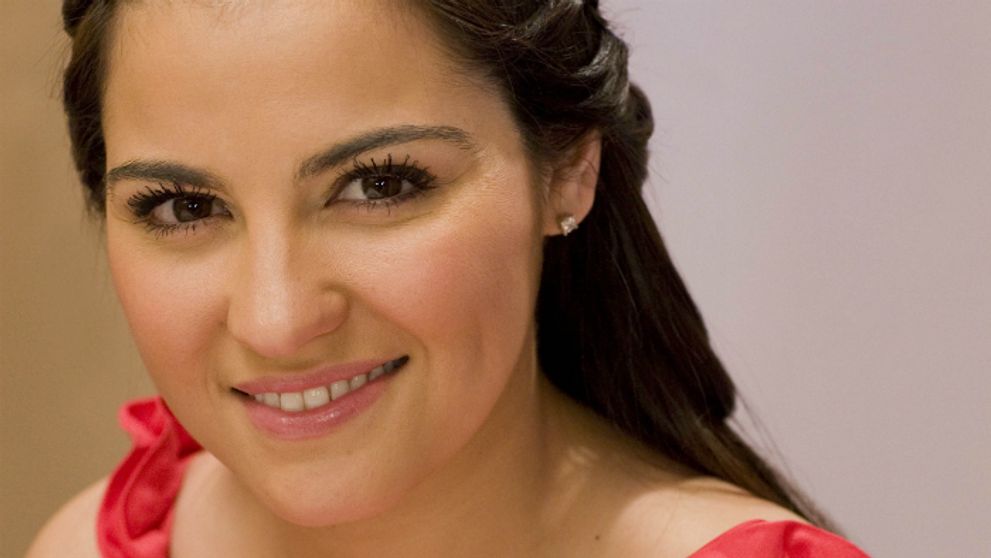 To je ale kosť! Kráska z Víťazstva lásky v sexy korzete!