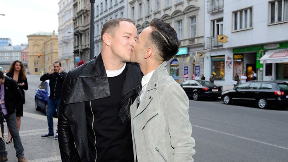 Superstaristu Jana Bendiga napadli pre jeho homosexuálnu orientáciu!