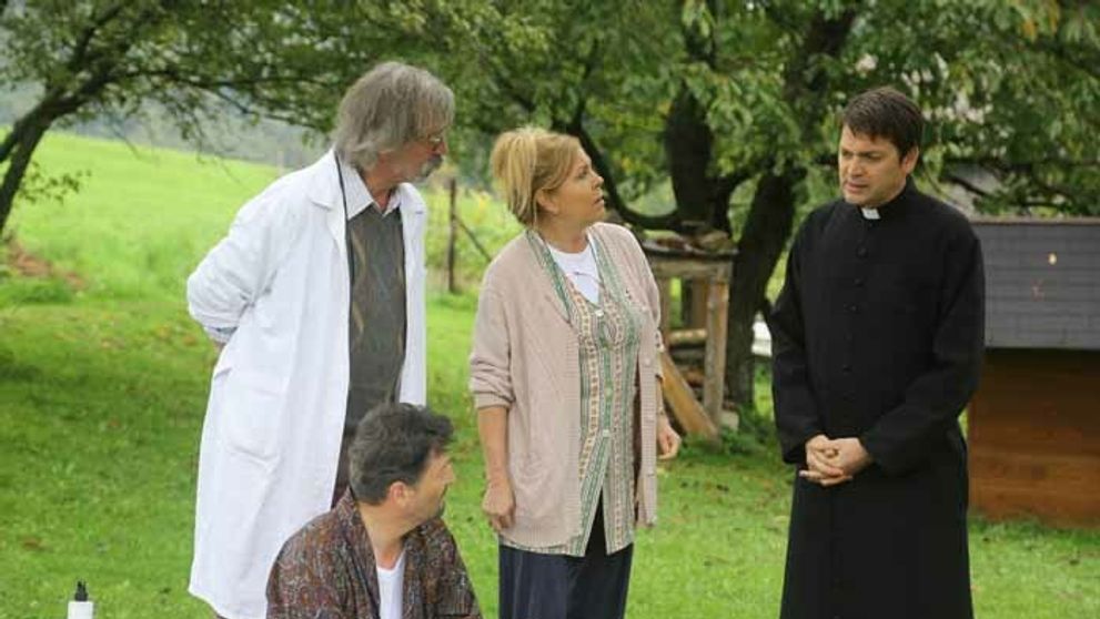 Dokedy bude farár v Hornej Dolnej bez kostola?