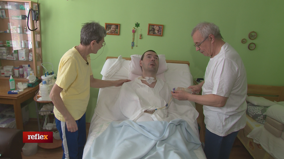 Osem rokov sa starajú o syna v bdelej kóme