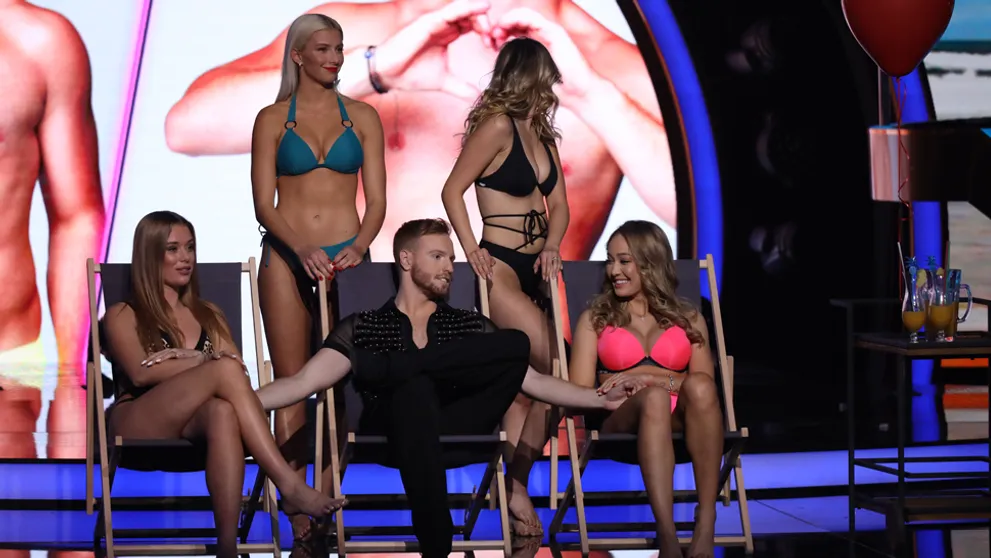 Krásky z Love Islandu v sexy bikinách: V Let's Dance to vrelo