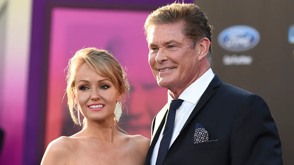 Tretíkrát v chomúte. David Hasselhoff sa oženil