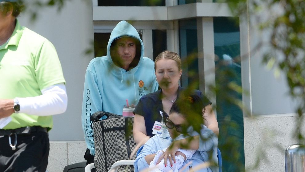 Z obľúbenej herečky je už mamina: Takto si bábätko odniesla z nemocnice