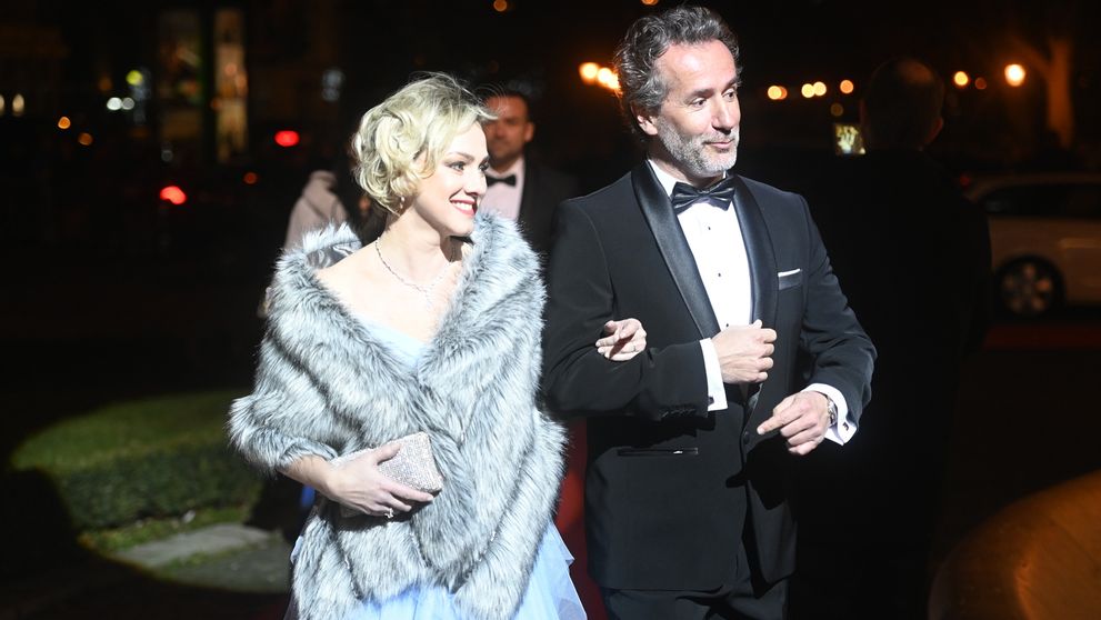 Fotky z červeného koberca z Plesu v opere: Prišla aj Červená čiapočka