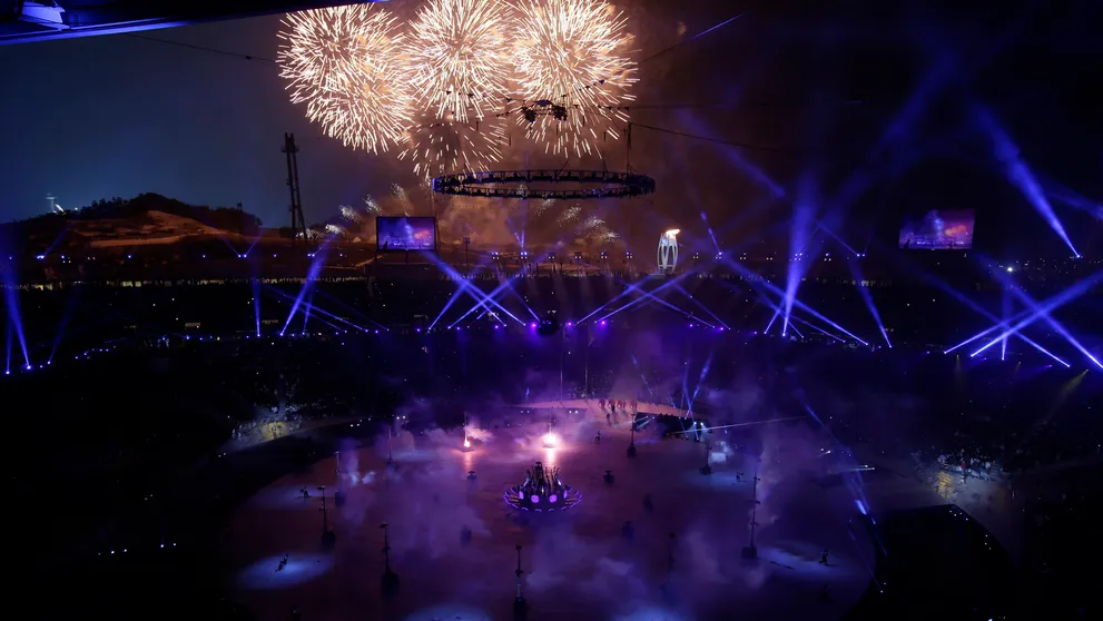Počas otváracieho ceremoniálu v Pjongčangu pustili televíznym divákom záznam!