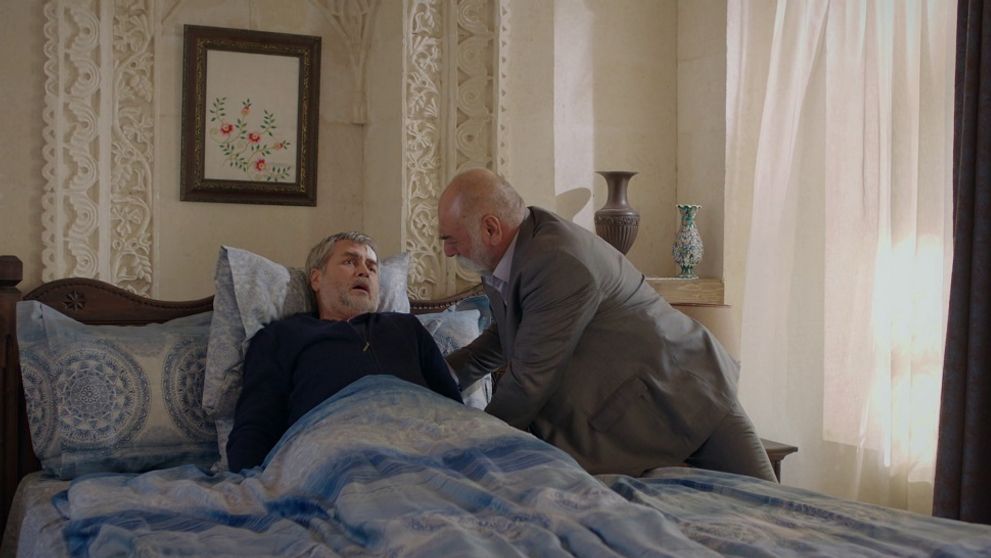 Spútaný motýľ: 85. a 86. epizóda