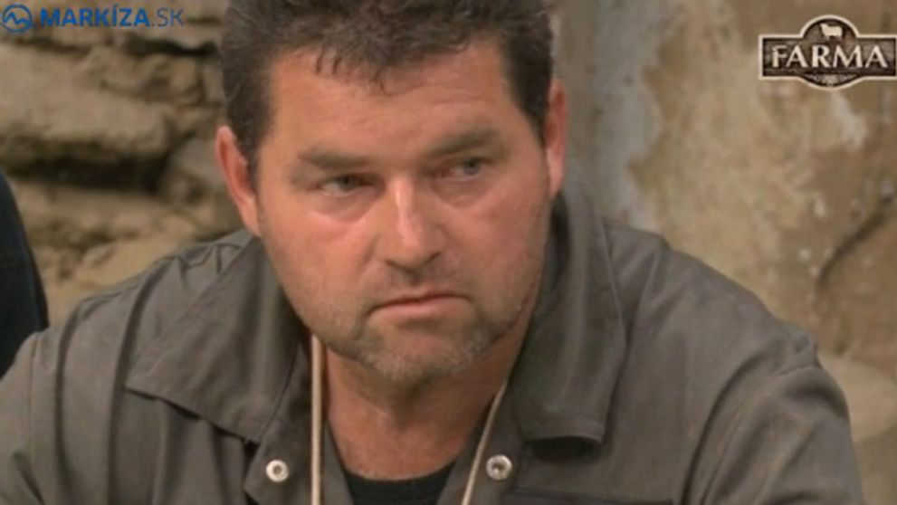 Uráža ma! Hovorí mi, že som prasa, tuleň...