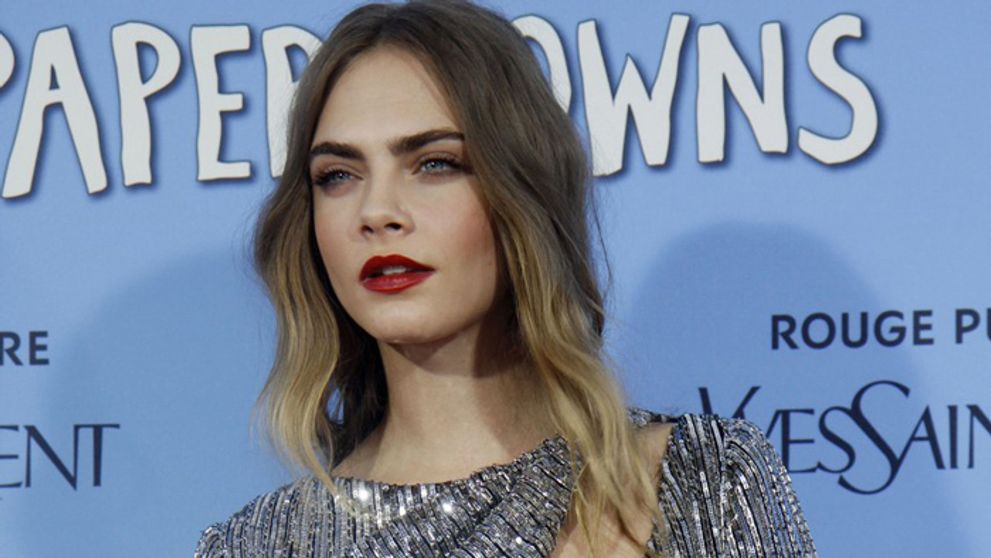 Toto jej vyšlo! Modelka Cara Delevingne šatami vyrazila dych