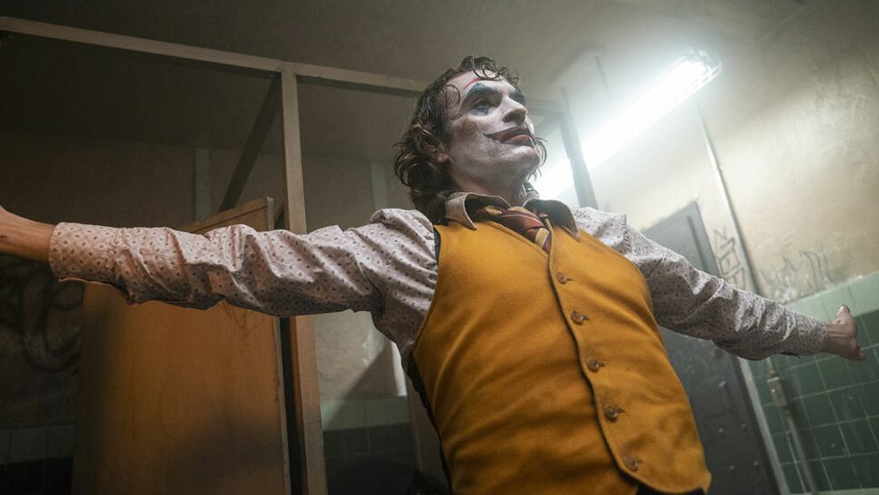 Joker je šialene desivý a smutný film, ktorý sa oplatí vidieť (recenzia)