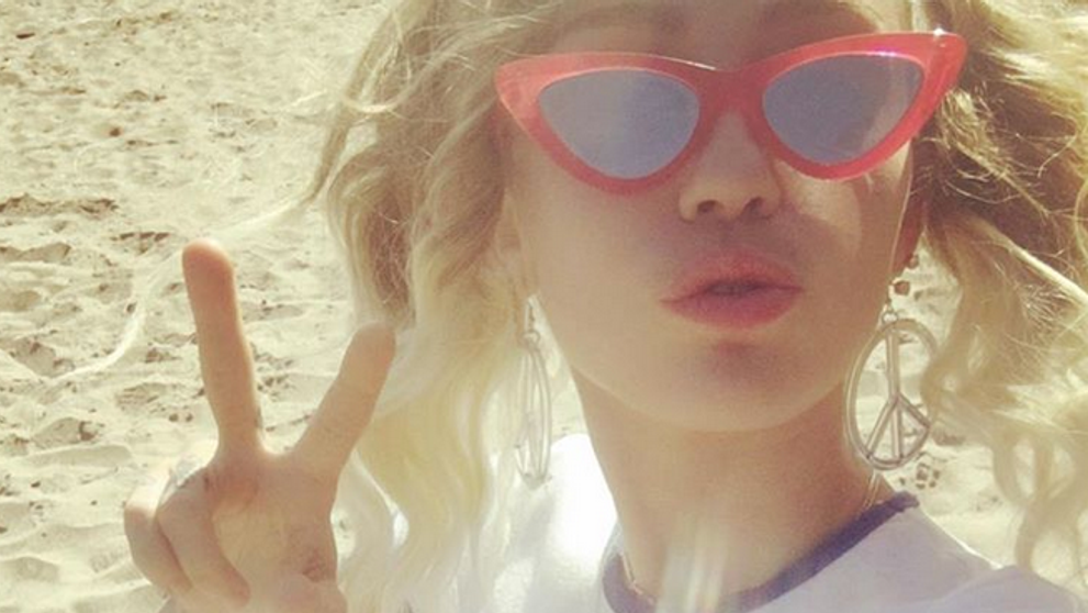 Fanúšikovia Miley Cyrus zúria. Aby sa nehnevali, oznámila veľkú novinu