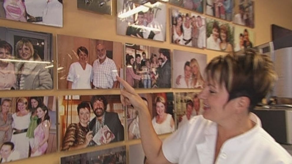 Pani Vlasta sa starala o pleť Seana Conneryho!