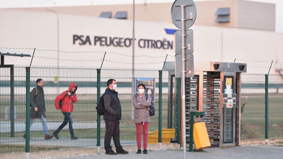 Trnavská automobilka ostáva stále zatvorená