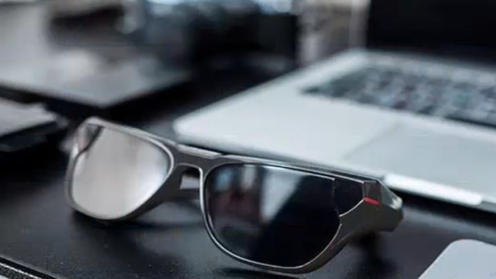 Pomocou týchto okuliarov môžete uverejňovať každý váš krok