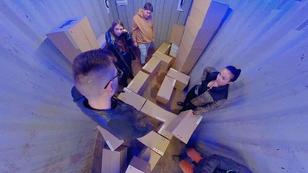 Dramatický úvod 15. série: Ešte sa ani nedostali na Farmu a už jeden z nich končí?