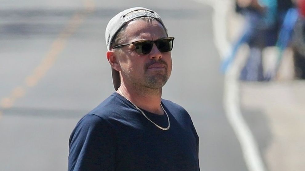 Leo (47) veru nezaháľa! Hercov nový objav takisto nemá ani 30