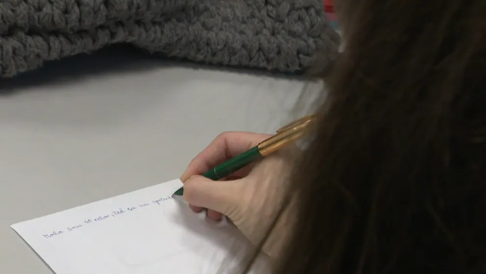 Dôvodom šikany môžu byť aj vianočné darčeky
