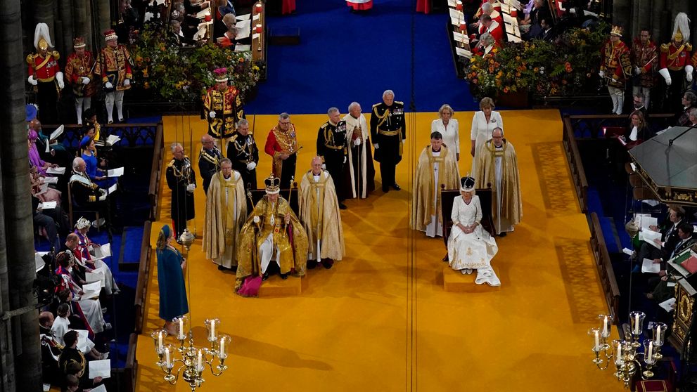 Dráma pred korunováciou. Škandál má nečakanú dohru