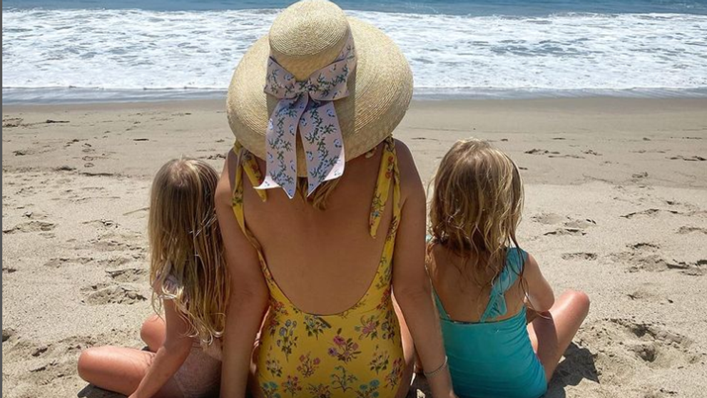 Dieťa číslo 3 na ceste! Pre tento pár bude tohtoročné leto najkrajšie