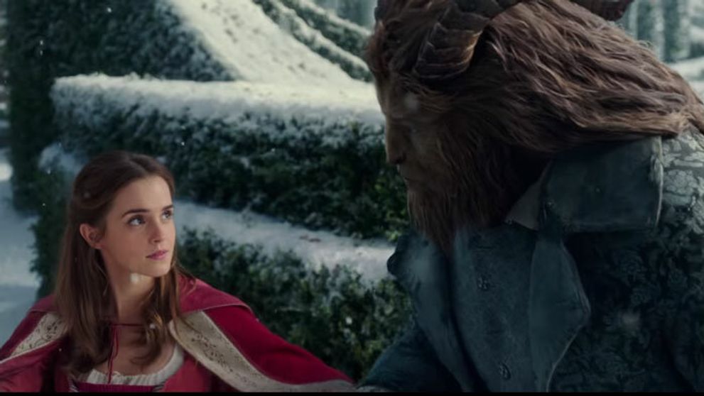 Kráska a zviera mieri do kín! Emma Watson ako nádherná Belle