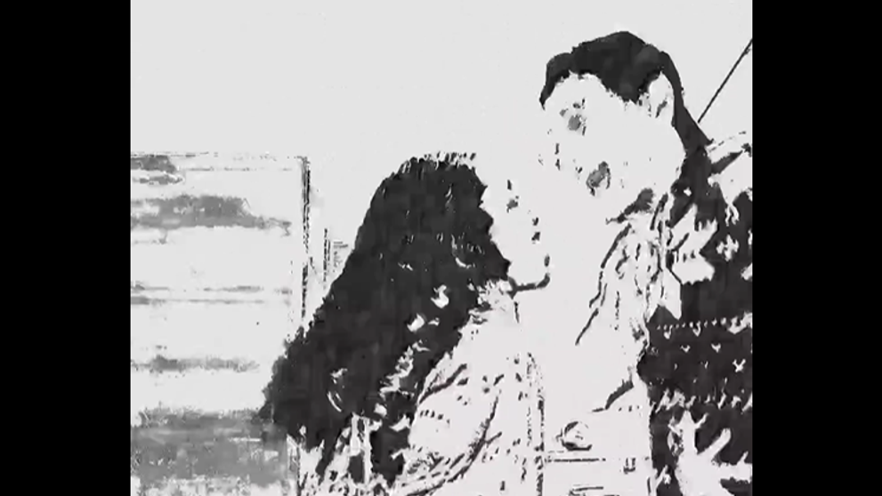 Nový rok, nový pár: Ona je speváčka, má 51, on herec a má 42