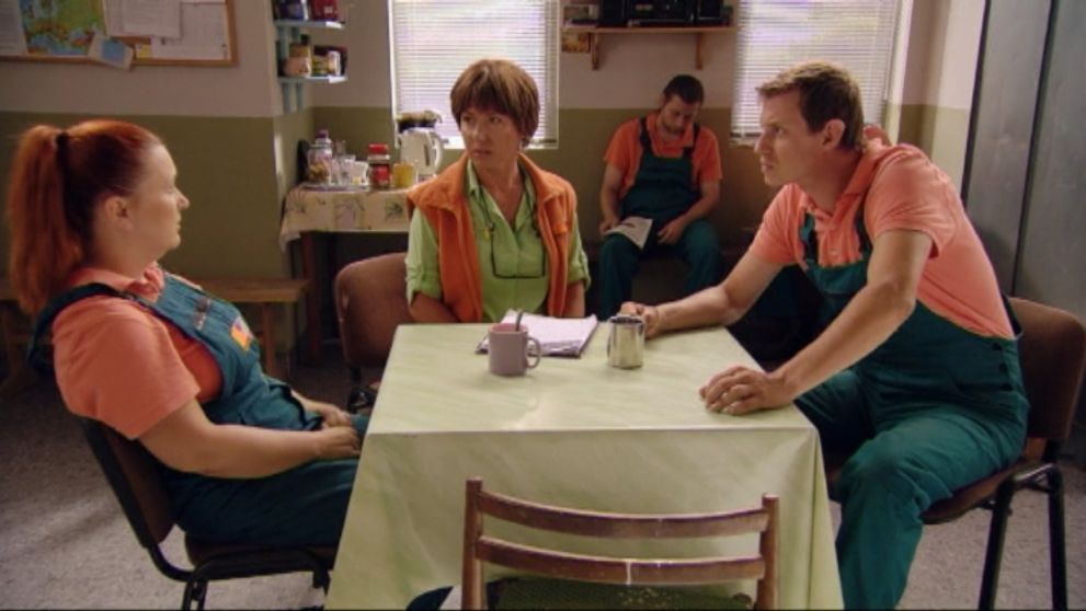 Fabrika krachuje, ale Cilka myslí pozitívne!