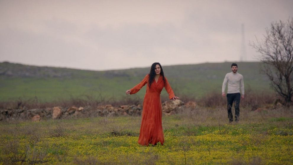 Spútaný motýľ: 11. a 12. epizóda