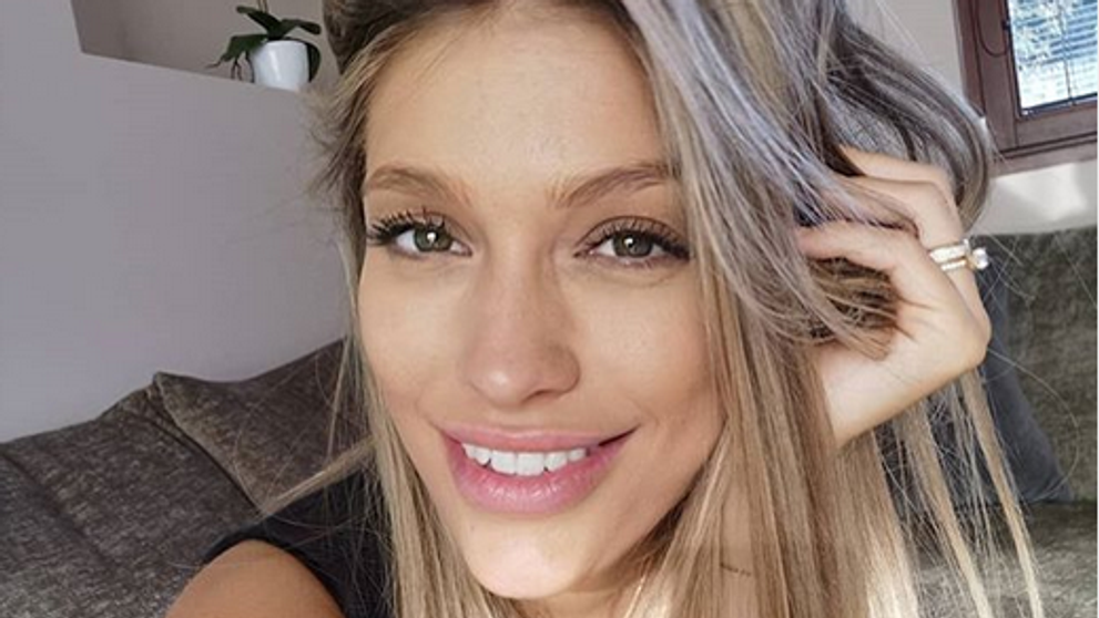 Jasmina prekvapila veľkou zmenou imidžu. Wau, vyzerá ako J Lo!