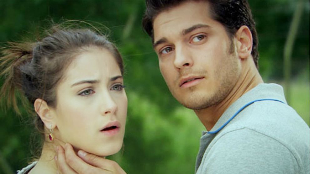 Nádej pre fanúšikov Emira a Ferihy: Spolu v novom seriáli!