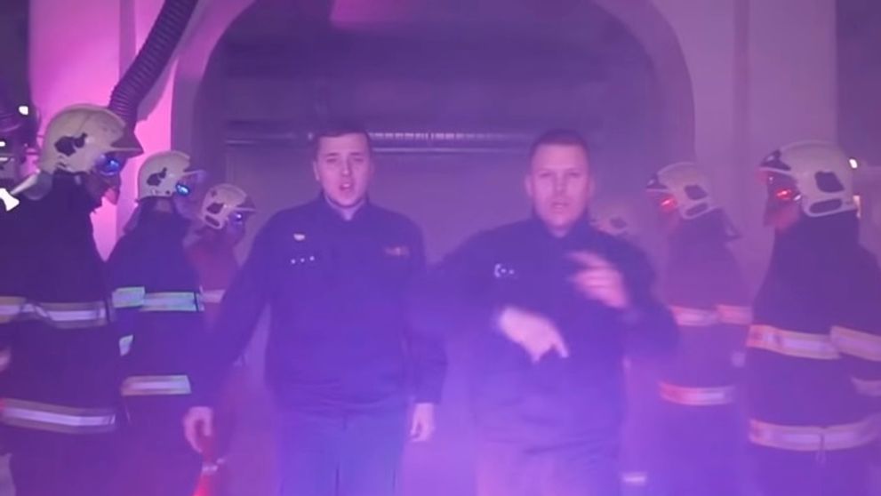 Rapová hymna košických hasičov valcuje internet