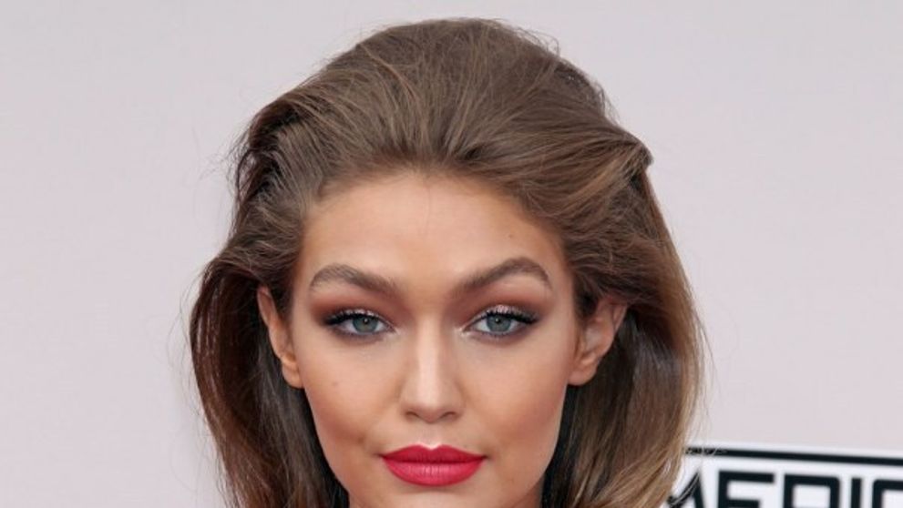 Gigi Hadid sa verejne ospravedlnila za svoje správanie. Čo odkazuje manželke Donalda Trumpa?