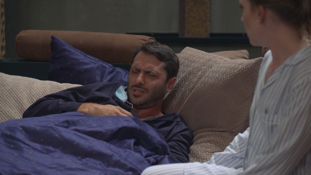 Alex sa prebudí vo vážnom stave