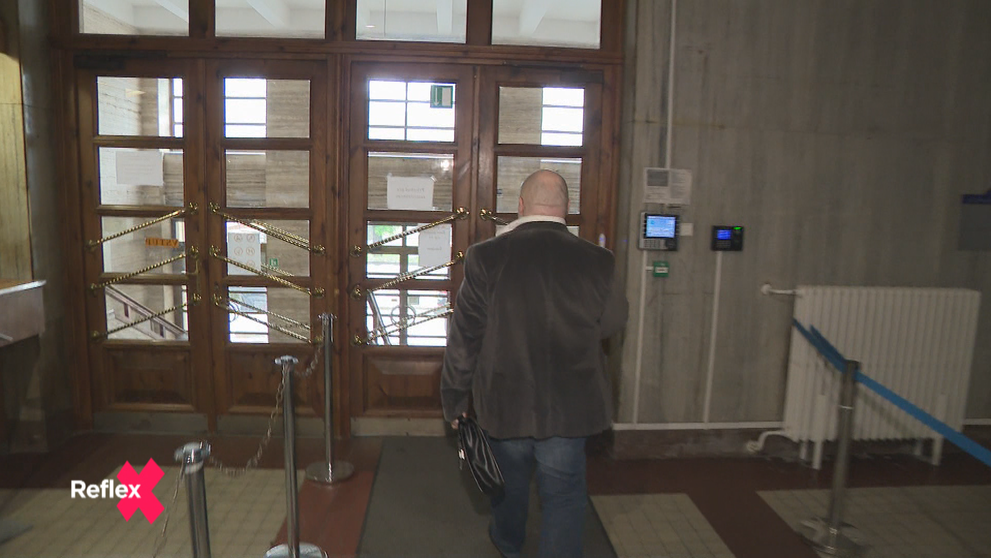 Hovorí o sebe, že je milionár, no pravda je inde